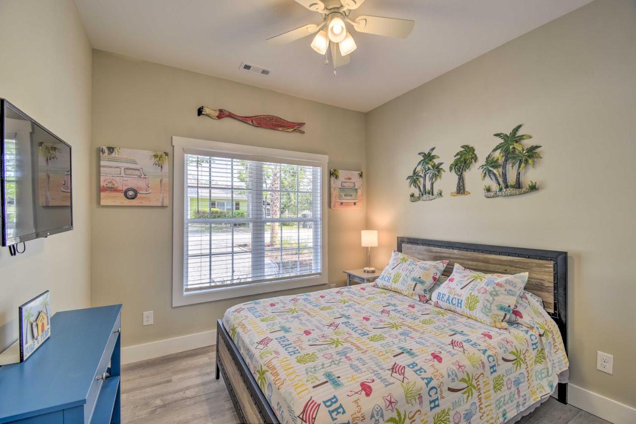 Ocean Isle Beach Home With Shared Lanai And Grill Exterior photo