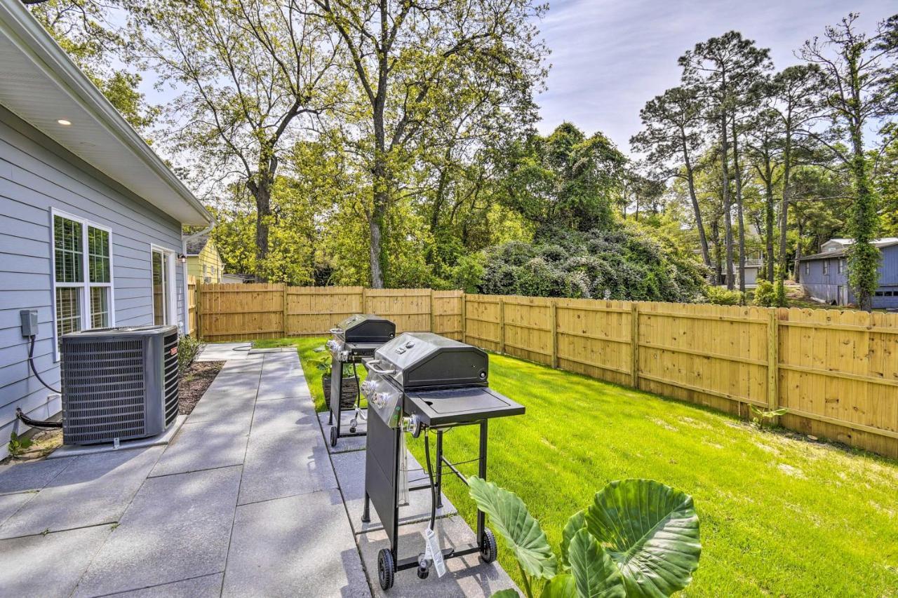 Ocean Isle Beach Home With Shared Lanai And Grill Exterior photo