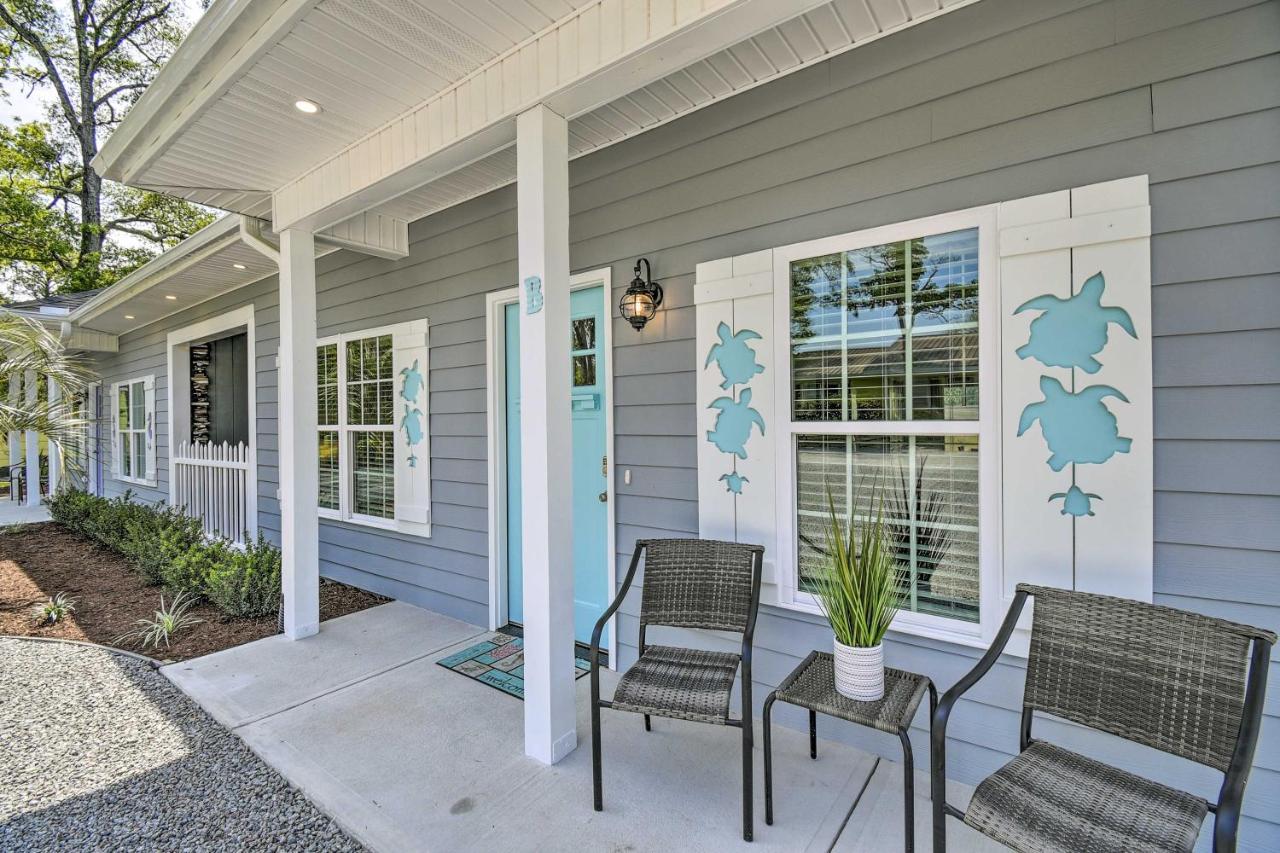 Ocean Isle Beach Home With Shared Lanai And Grill Exterior photo